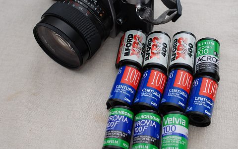 現像待ちのフィルムが増えてきました